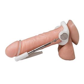 Augmentez le pénis à l'aide d'un extenseur